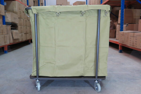 รถเข็นผ้า โครงเหล็ก สำหรับใส่ผ้านำไปซัก Cleanatic C-7002