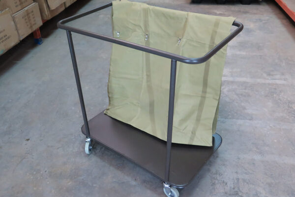 รถเข็นผ้า โครงเหล็ก สำหรับใส่ผ้านำไปซัก Cleanatic C-7002