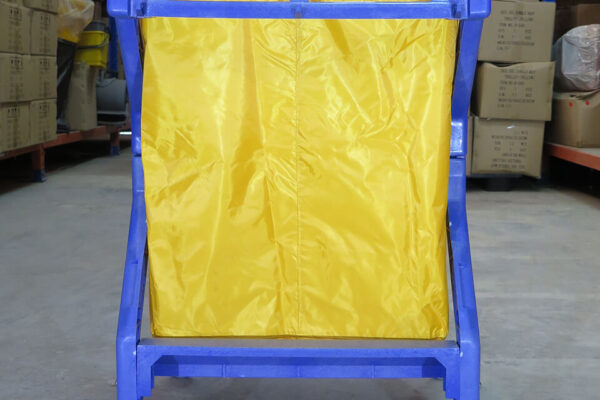 รถเข็นผ้า โครงพลาสติก Clecnatic C-7003