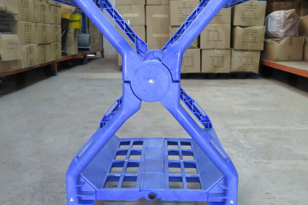 รถเข็นผ้า โครงพลาสติก Clecnatic C-7003