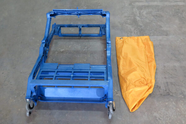รถเข็นผ้า โครงพลาสติก Clecnatic C-7003