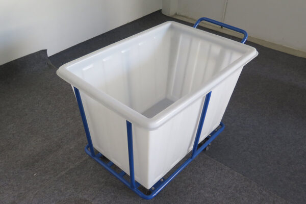 รถเข็นผ้าโครงเหล็ก ถังพลาสติก ใส่ผ้านำไปซัก Cleanatic C-7015