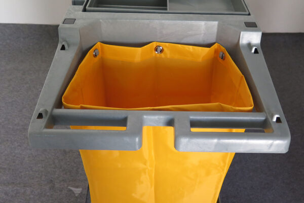 รถเข็นเมทพลาสติก แบบไม่มีประตู Cleanatic C-7008