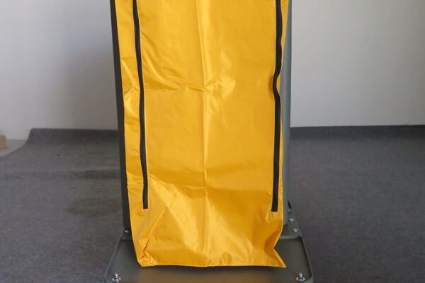 รถเข็นเมทพลาสติก แบบมีประตู Cleanatic C-7019