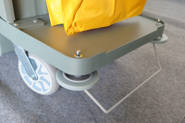 รถเข็นเมทพลาสติก แบบมีประตู Cleanatic C-7019