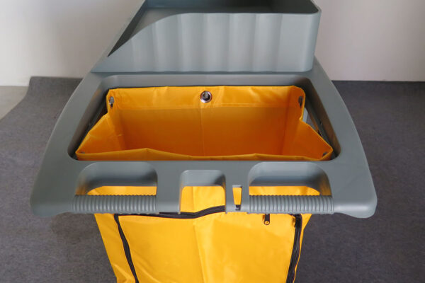 รถเข็นเมทพลาสติก แบบมีประตู Cleanatic C-7019